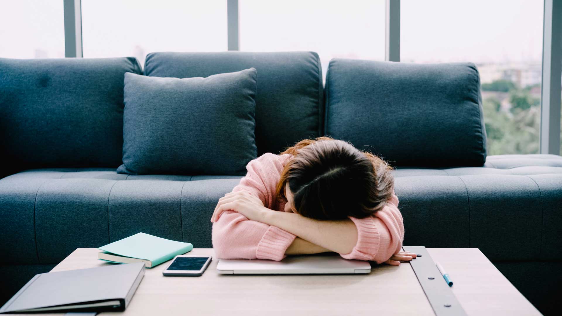 Why Everything Feels Boring: Dopamine, Motivation, and Modern Burnout